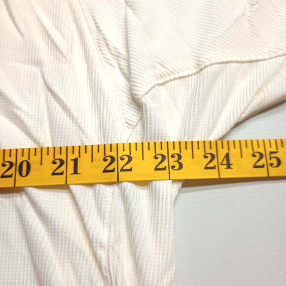 Wilson Hyper Tek Polo Lightweight Athletic Tennis Shirt - Picture 4 of 7